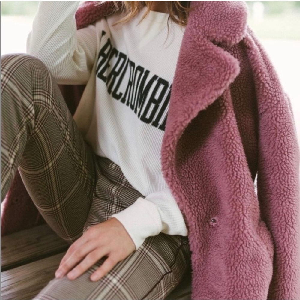 Abercrombie & Fitch • Faux Sherpa Teddy Jacket - Picture 10 of 10